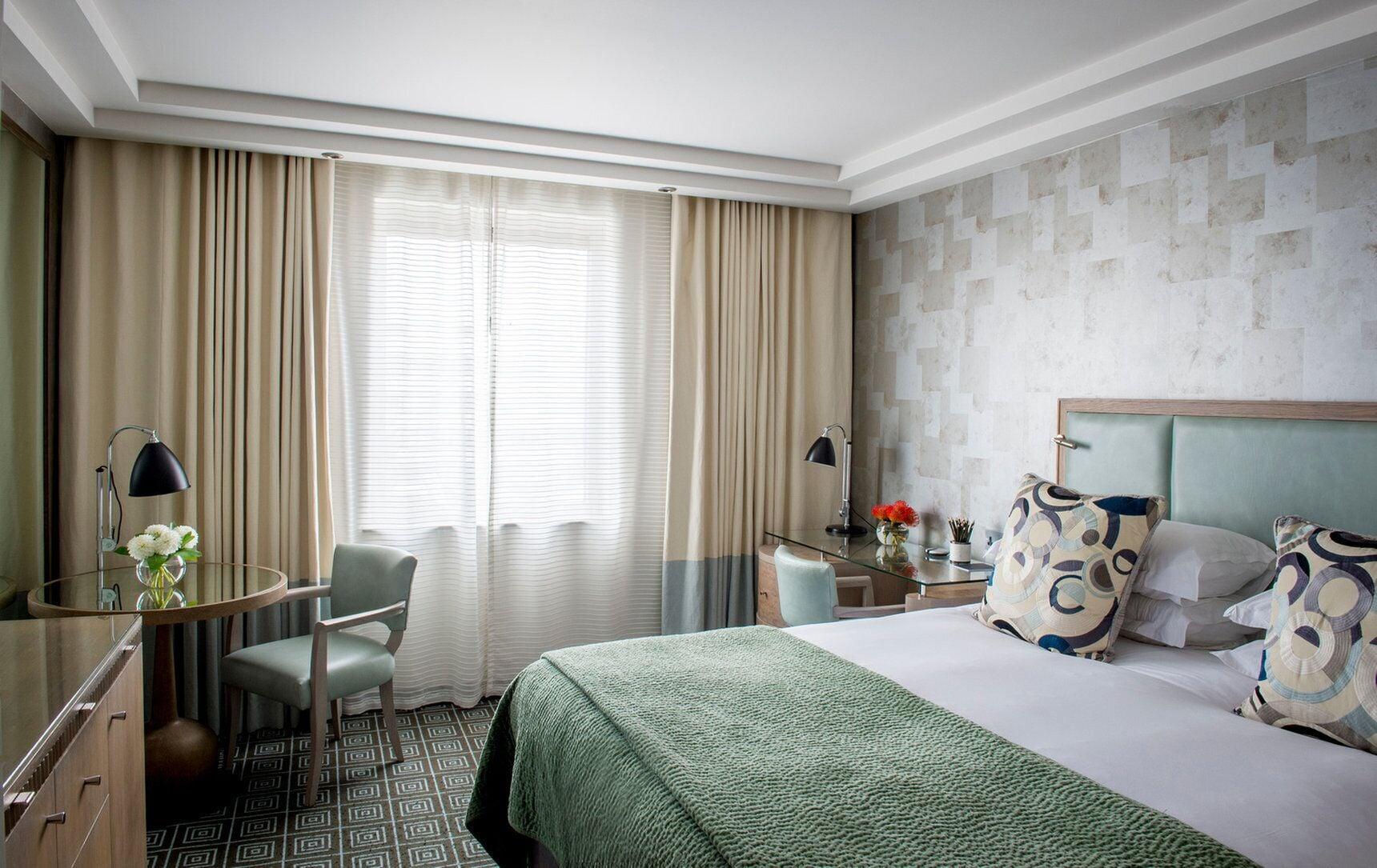 The Marylebone Hotel Лондон Экстерьер фото A room at the hotel